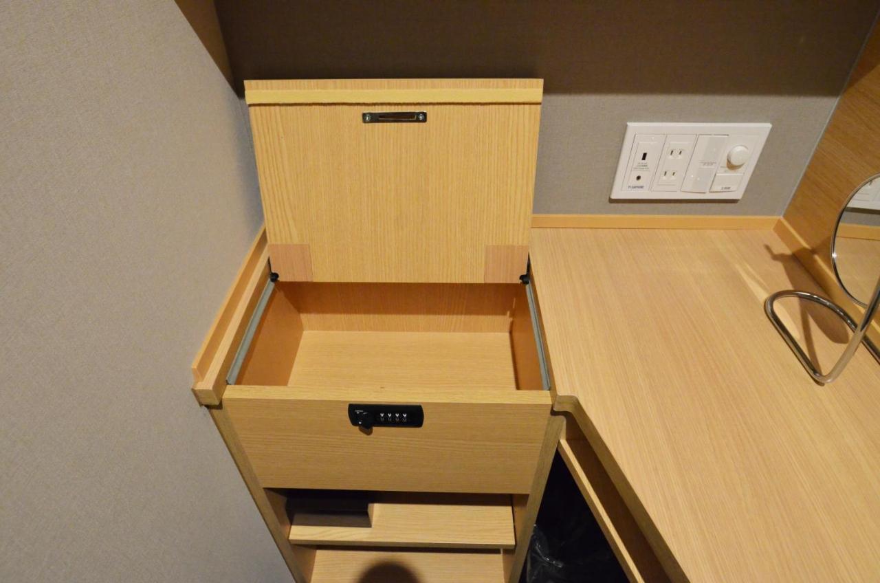 Global Cabin Tokyo Suidobashi Екстериор снимка
